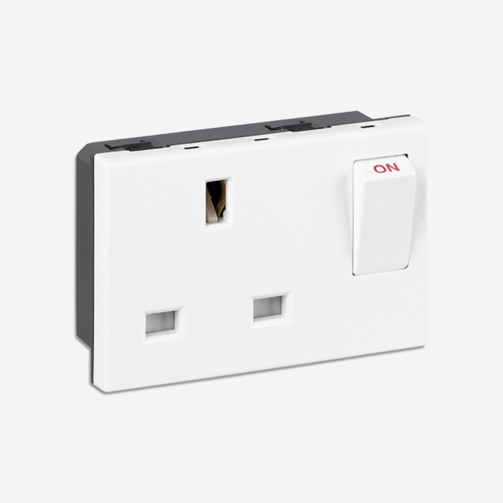 13A SWITCH SOCKET MODULE ARTEOR WHITE - LEGRAND | Plaza Middle East